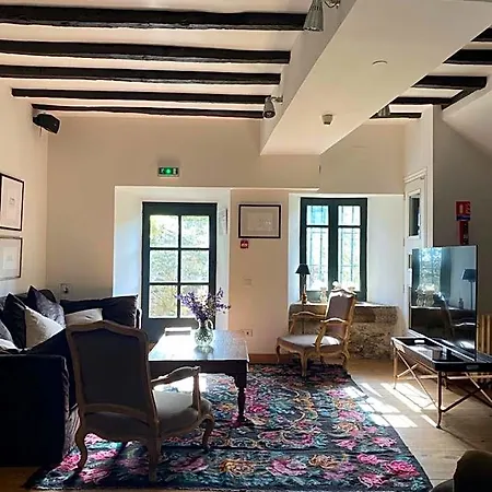 Hotel Le Chateau Brangoly