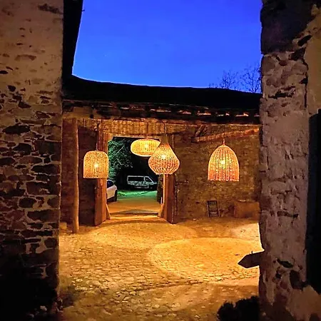 Hotel Le Chateau Brangoly *